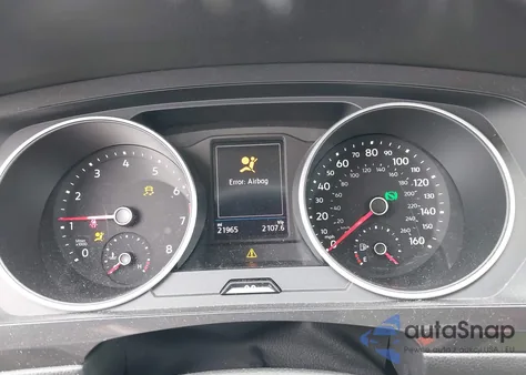 2021 Volkswagen Tiguan 2.0T Se/2.0T Se R-Line Black/2.0T Sel z USA, uszkodzony, nr VIN 3VV2B7AX4MM159373